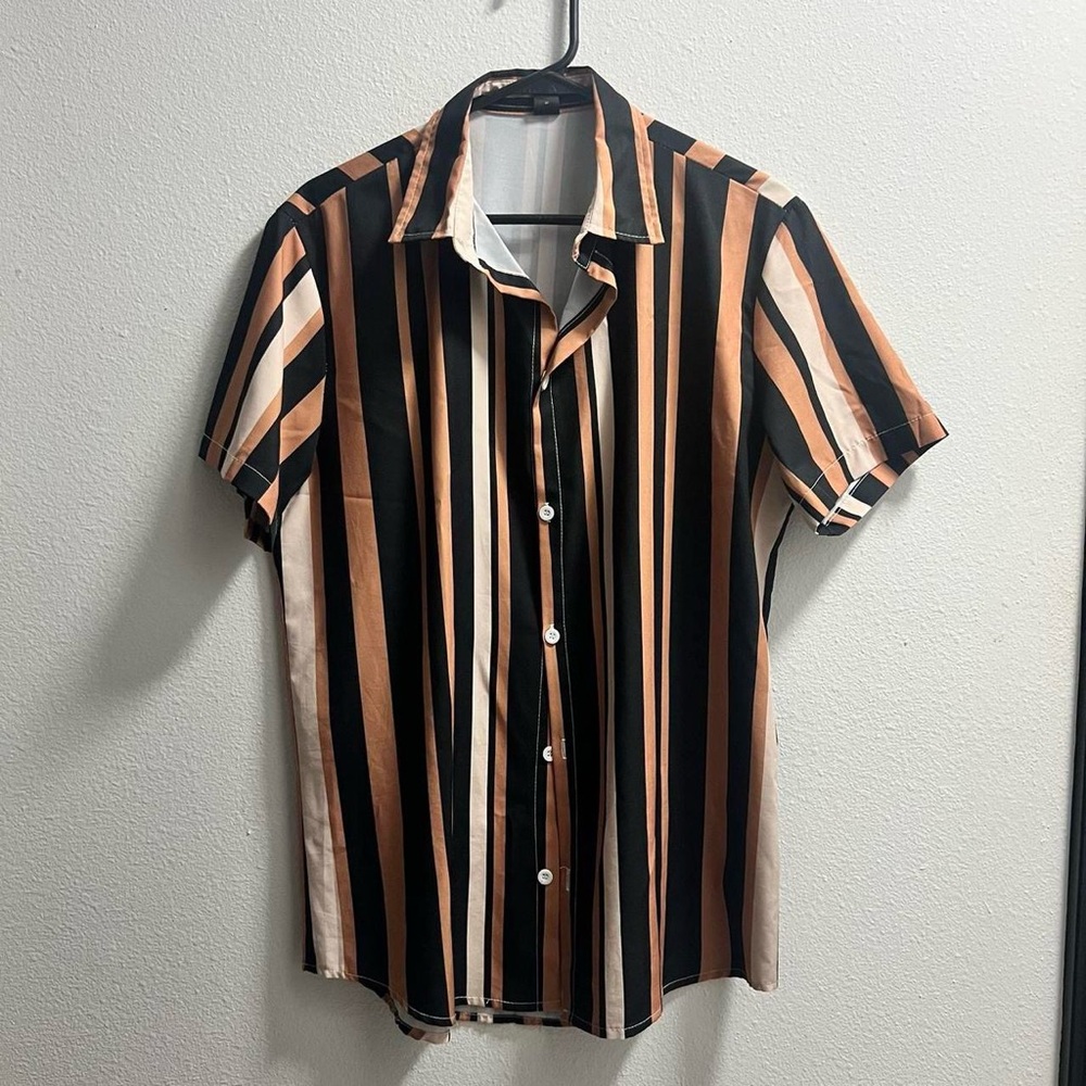 Button down stripes shirt